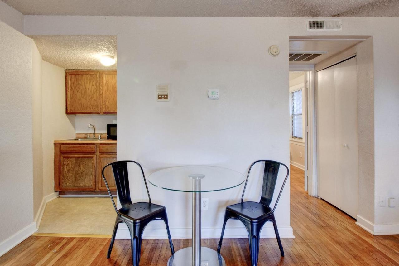Quiet & Spacious Easy Check-in W&d Zencity